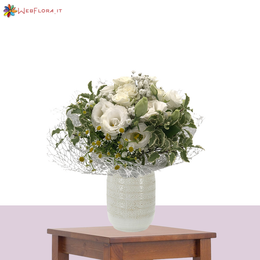 Bouquet Lisianthus Bianchi e Rose Bianche